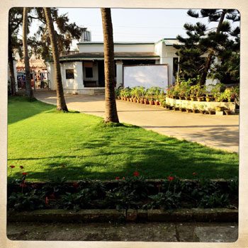 The lawn and the drive in front of the hotel